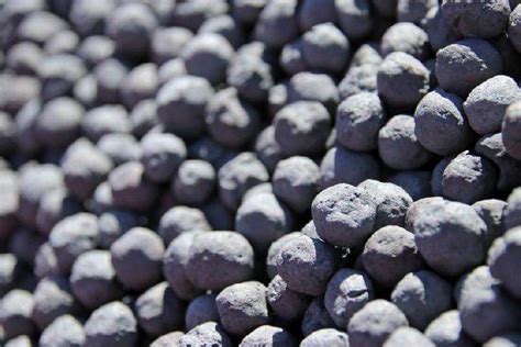 Grey Iron Ore Pellets Manufacturer in Kutch Gujarat India by Aishwarya Mine Chem | ID - 5455496