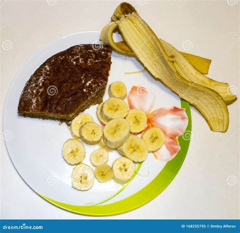 Apple Pie with Banana Slices Stock Image - Image of crust, objects ...