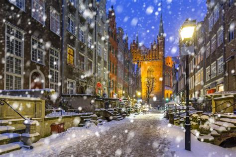 Old Town of Gdansk on a Cold Winter Night Stock Image - Image of history, dawn: 108755671