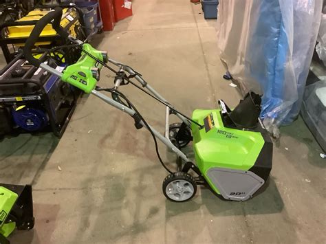 GREENWORKS ELECTRIC SNOW BLOWER