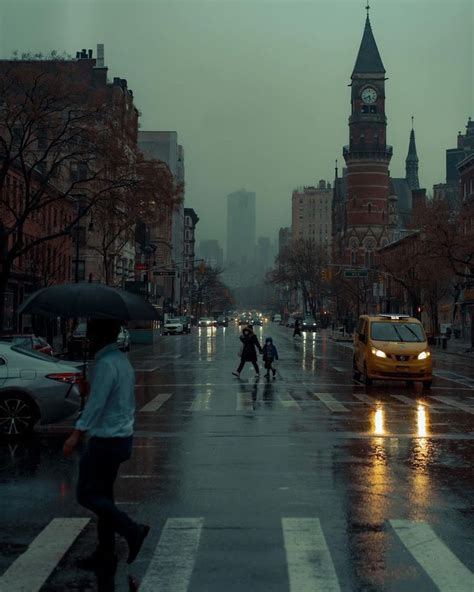 Manhattan on a Rainy Day in 2021 | New york photos, Views, Street view