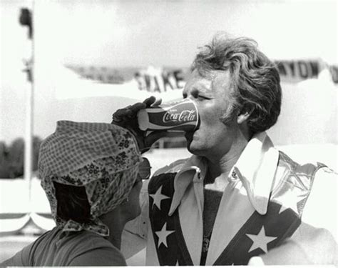 118 best Evil Knievel images on Pinterest | Daredevil, Celebrities and Celebs