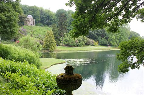 Family day out: Stourhead National Trust, Wiltshire - MUMMYTRAVELS