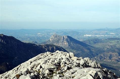 Hiking trails in Grazalema - SIERRA DEL ENDRINAL - SUBIDA AL SIMANCÓN Y RELOJ | Hiking trails ...