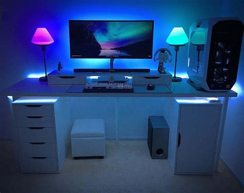 Gaming room setup, Room setup, Computer desk setup