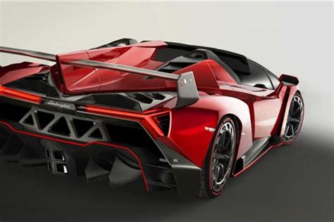 Lamborghini Veneno Roadster Officially Unveiled