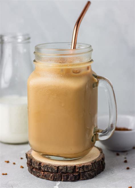 Easy Iced Coffee Recipe - The Dinner Bite