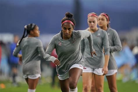 NWSL Draft: San Diego Wave take Stanford's Naomi Girma at No. 1; FSU's Jaelin Howell goes No. 2 ...