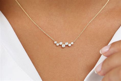 14K Floating Diamond Bubble Necklace in 2020 | Diamond necklace designs, Floating diamond ...