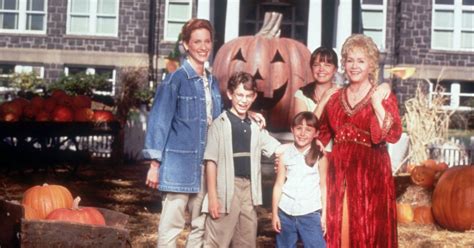 Is Halloweentown on Netflix? – Metro US