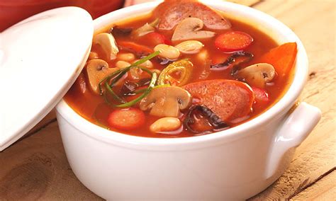 Hungarian Sausage Stew Recipe | Life Gets Better | Del Monte