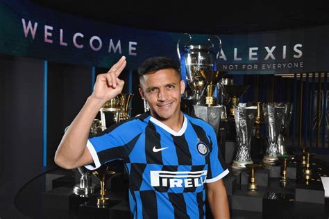 Injured Inter Milan forward Alexis Sanchez doubtful in Europa League semifinal - The Statesman