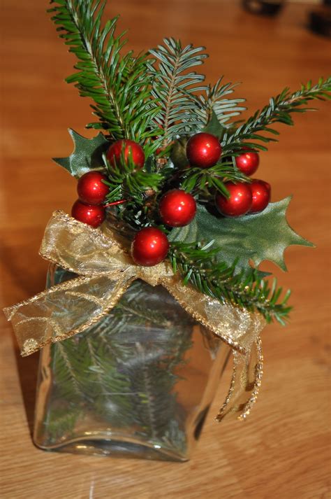 The Crafty Crystal: 12 Days of Christmas Crafts #8: Branch Centerpiece