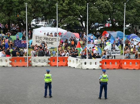 NZ Lockdown, Vaccine Mandate Stays: PM Ardern Says 'Battle' Just Begun