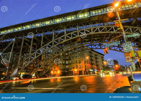 125th Street Subway Station - New York City Editorial Stock Photo - Image of ground, rail: 100930528