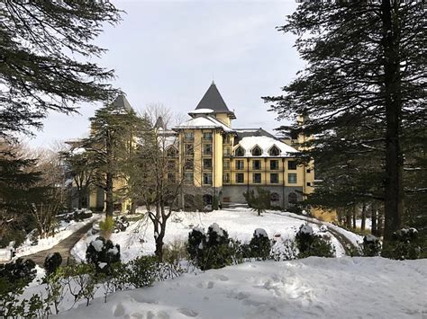 WILDFLOWER HALL, AN OBEROI RESORT, SHIMLA - Updated 2024 Prices & Hotel ...