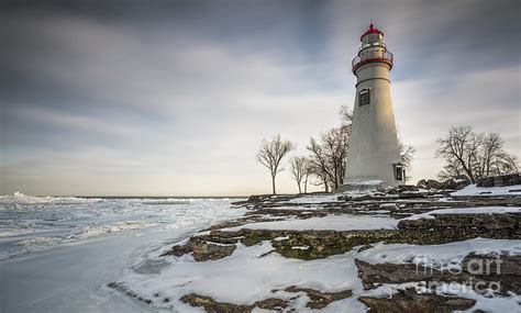 Marblehead Lighthouse Winter Photograph by James Dean - Fine Art America