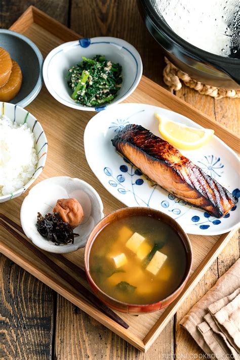 What is a Traditional Japanese Breakfast?