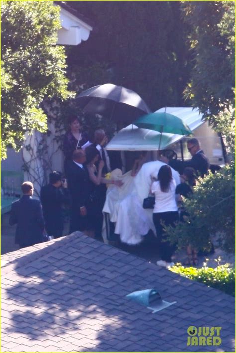 Katherine Schwarzenegger Looks Stunning During Wedding to Chris Pratt ...