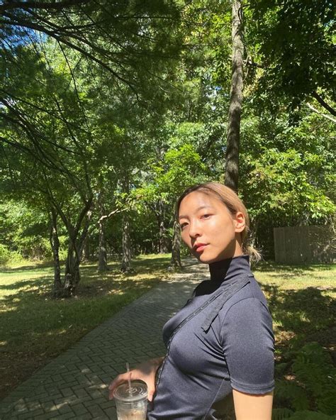 220819 Luna Instagram Update | kpopping