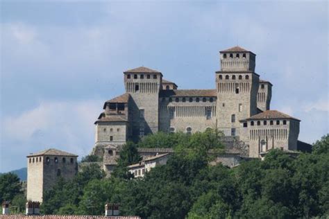 Amazing Murals - Review of Castello di Torrechiara, Torrechiara, Italy - Tripadvisor