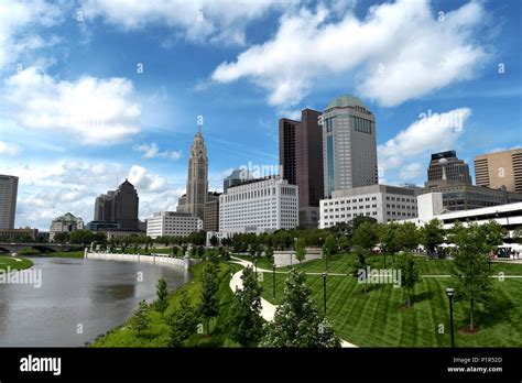 Columbus Ohio skyline Stock Photo - Alamy