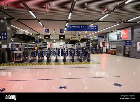 Cannon street station in London Stock Photo - Alamy