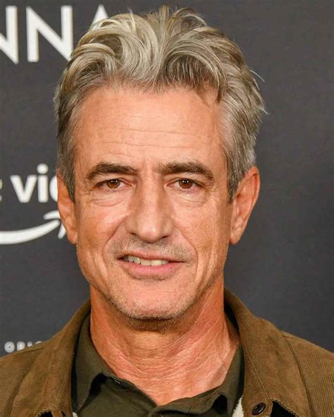 Dermot Mulroney Biography, Age, Height & Wife - mrDustBin