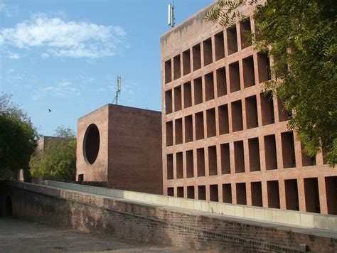 Louis kahn, Brick architecture, Tropical architecture