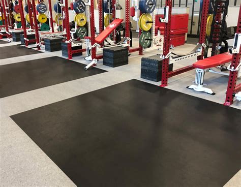 Rubber Gym Flooring Canada | Gym Floor Mats and Tiles