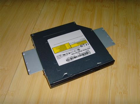 Car PC 11 Installing Slot-In-DVD-Burner | Klaus Nahr | Flickr