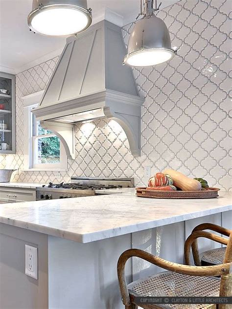 White Kitchen With Arabesque Backsplash – Things In The Kitchen