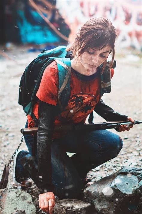 The Last Of Us Barefoot Cosplay