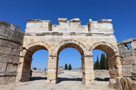 Guide To Visiting Hierapolis Ancient City In Turkey - Ways of the World