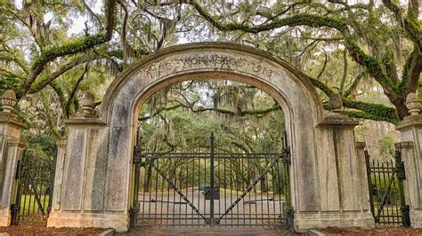 16 Historical Sites in Savannah, Georgia, to See