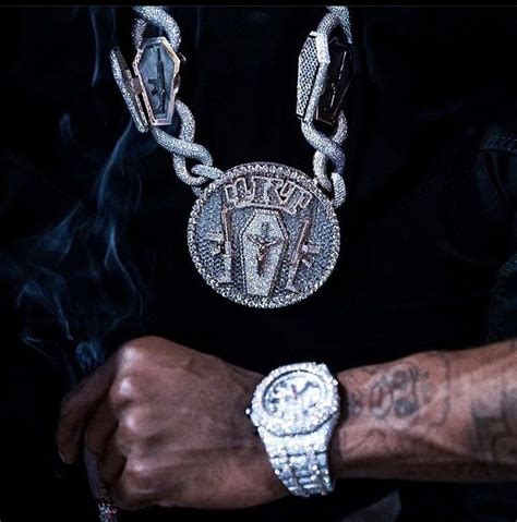 The Grave Digging CHaiN3️⃣8️⃣ | Big gold chains, Rapper jewelry ...