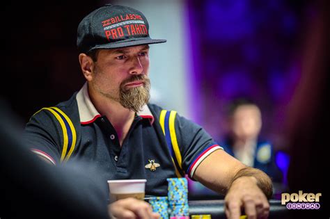 Rick Salomon Takes Over the Chip Lead | Poker Central