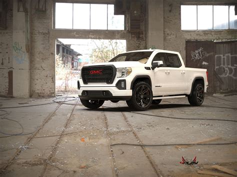 GMC Sierra 1500 Wheels | Custom Rim and Tire Packages