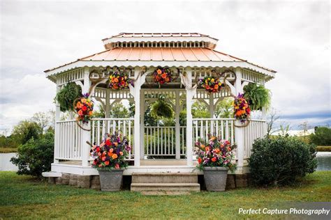 Best Knoxville, Tennessee Wedding Florists: LB Floral