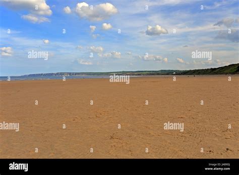 Filey bay hi-res stock photography and images - Alamy