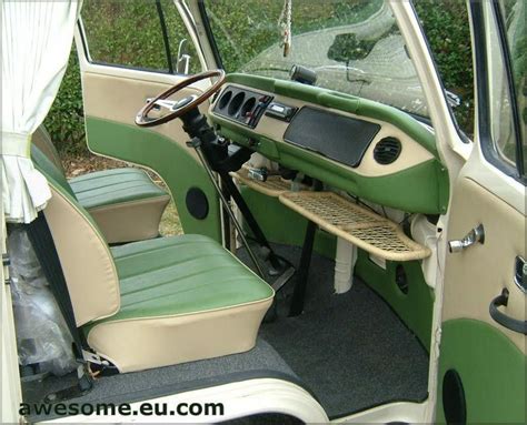 customised type 2 volkswagen dashboard #VolkswagenType4Custom | Vw bus ...