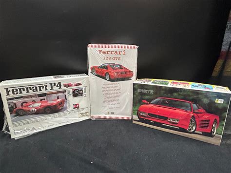 THREE COMPLETE FERRARI MODEL KITS