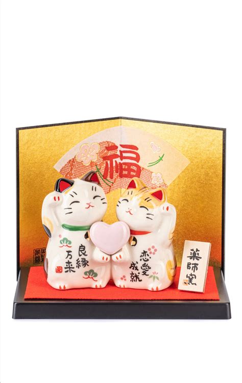 How is Japanese Valentine’s Day Celebrated? – Tokyo gallery ltd shop