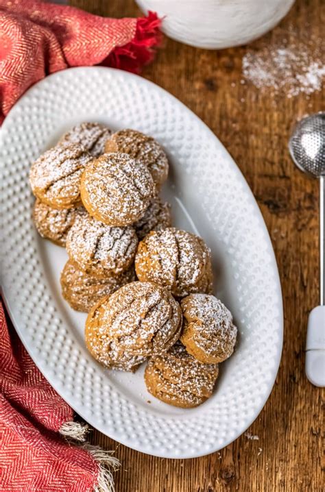 Pfeffernusse Cookies - I Heart Eating