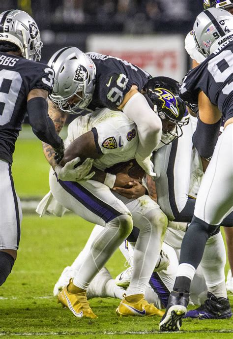 Lamar Jackson’s 2 fumbles doom Ravens against Raiders | Raiders News ...