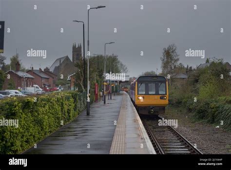 Ormskirk railway station hi-res stock photography and images - Alamy