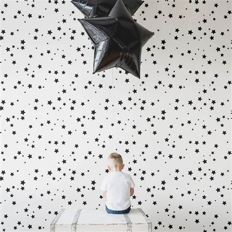 Stars design wallpaper for kids room interior by Livettes