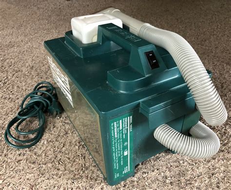 Bissell Little Green Clean Machine 16532 Carpet Upholstery Cleaner Shampooer