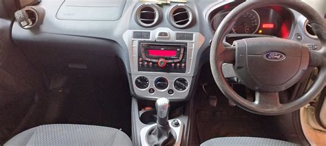 FORD FIGO TITANIUM – Trustauto