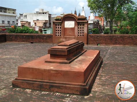 Ibrahim Lodhi Tomb | The simple unadorned tomb of Ibrahim Lo… | Flickr